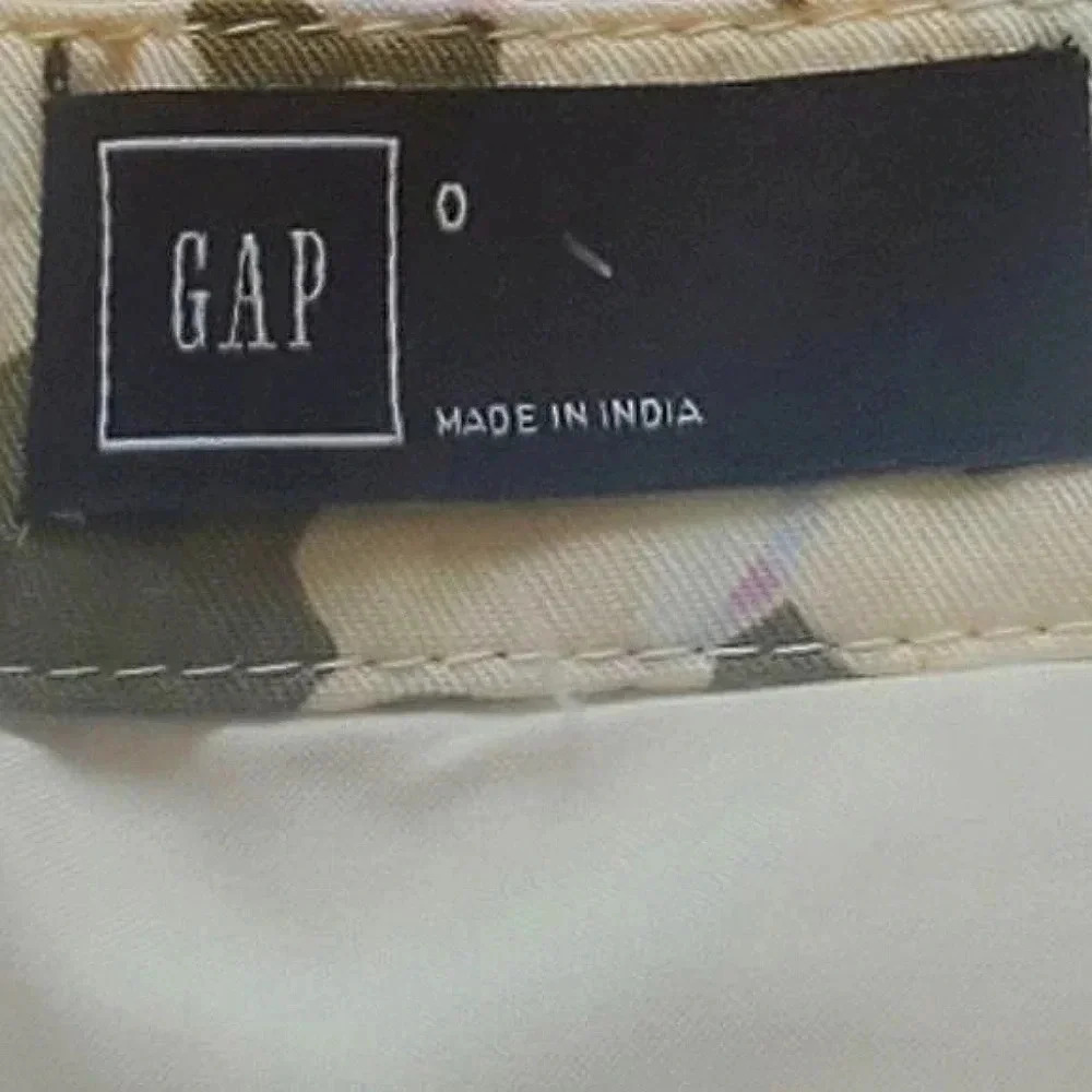 NWOT Gap green and white floral patterned mini skirt Size 0 - Picture 4 of 5